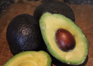 Avocado (1 st)